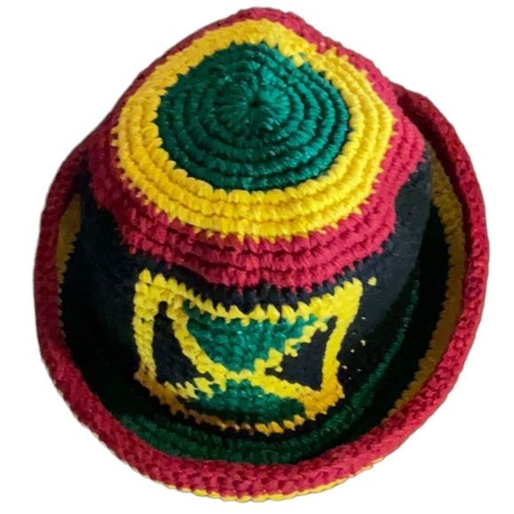 Hand Crafted Crotchet Bucket Hat Rasta Coloring - Picture 3 of 6